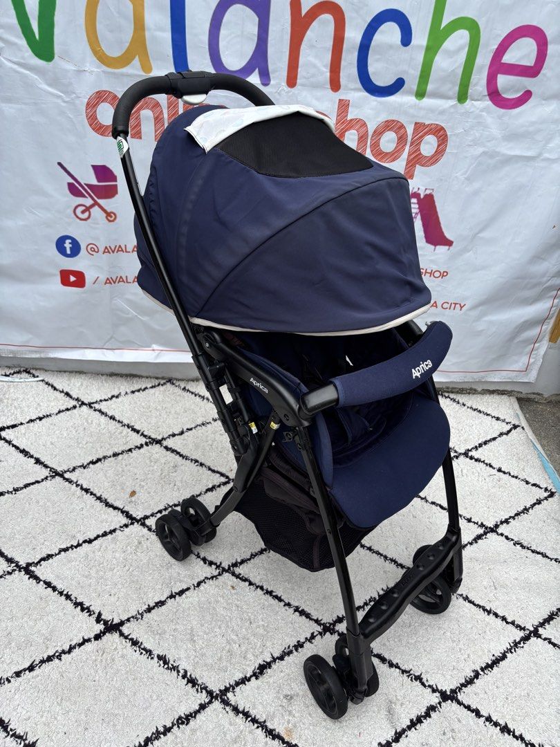 Aprica Karoon air stroller (Category: Strollers) located in Manila. Submitted by avalanchesonlineshopmainacount (Listing ID 1470038334, Image 2). Description: .