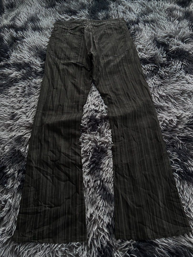 Archival Japanese Brand Rupert “The difference” Flared Jeans (Category: Jeans) located in Banaybanay. Submitted by prettysixtythrift_17 (Listing ID 1470062883, Image 2). Description: Archival Japanese Brand Rupert “The difference” Flared Jeans ▪️Waistline: 30 to 32 ▪️Length: 40 ▪️Hem: 9.5 ▪️Hips: 16 ▪️Leg Thigh: 11 ▪️Rise: 9 ▪️Inseam: 31 .