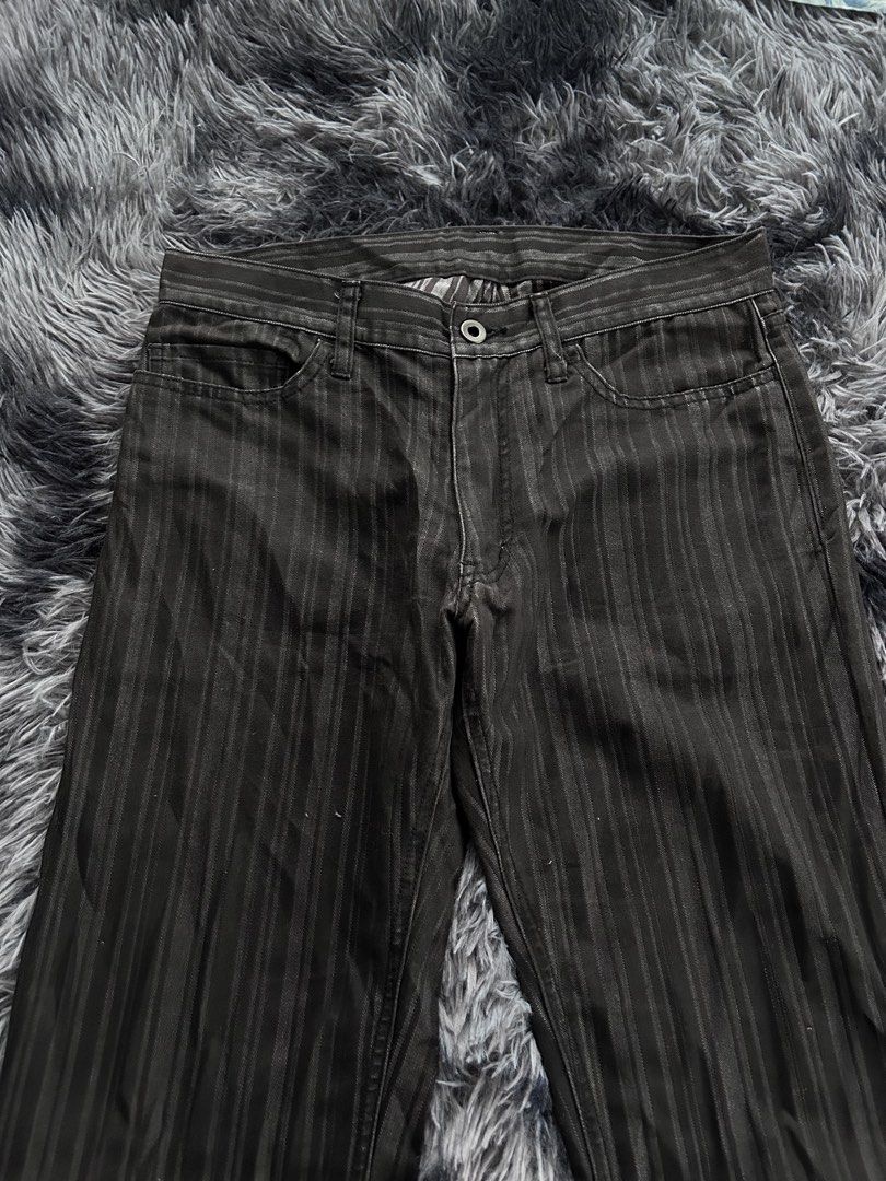 Archival Japanese Brand Rupert “The difference” Flared Jeans (Category: Jeans) located in Banaybanay. Submitted by prettysixtythrift_17 (Listing ID 1470062883, Image 3). Description: Archival Japanese Brand Rupert “The difference” Flared Jeans ▪️Waistline: 30 to 32 ▪️Length: 40 ▪️Hem: 9.5 ▪️Hips: 16 ▪️Leg Thigh: 11 ▪️Rise: 9 ▪️Inseam: 31 .