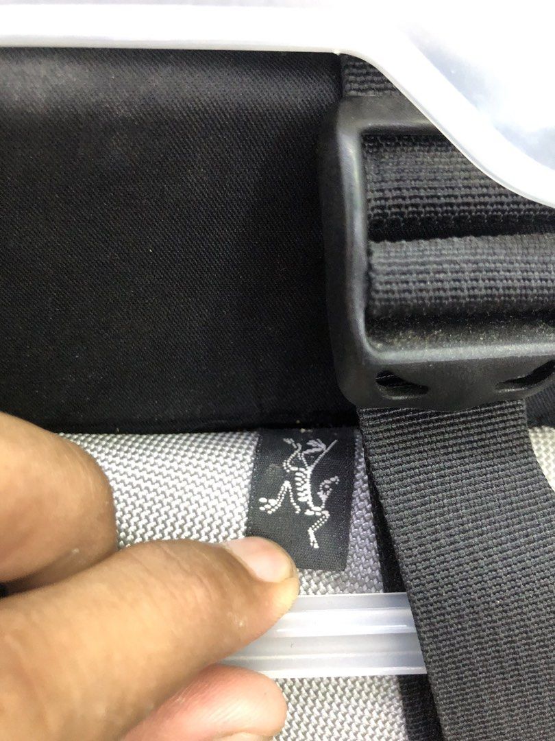 arcteryx backpack (Category: Backpacks) located in Manila. Submitted by zethfromm4dw0rld (Listing ID 1470092193, Image 3). Description: NEED LANG LINISAN PM IF INTERESTED LASPIÑAS LOC .