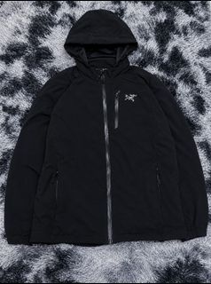 (Category: ) located in . Submitted by wepthriftstyle (Listing ID 1470076595, Image 1). Description: .