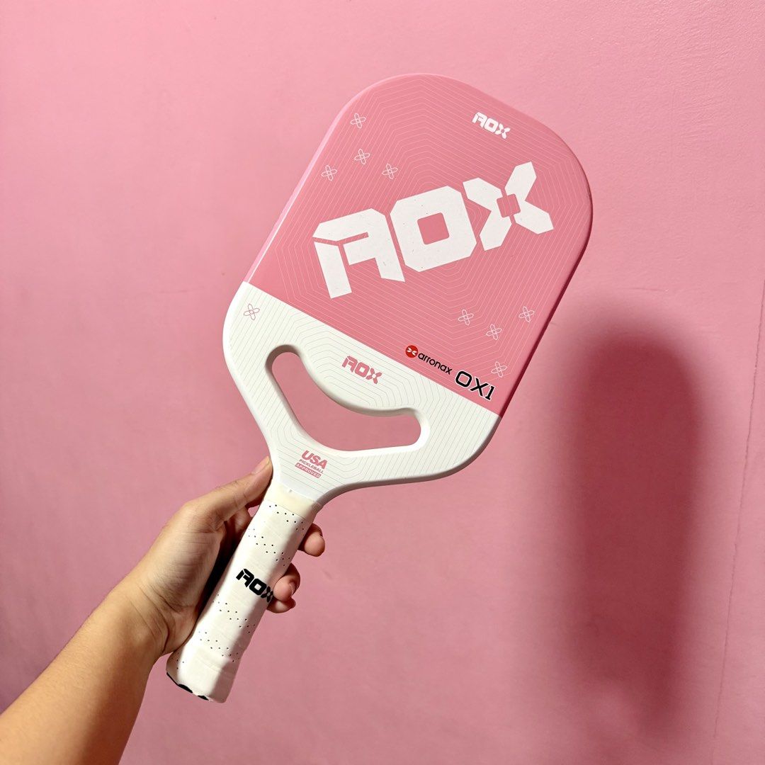 Arronax T700 Pickleball Paddle (Category: Racket and Ball Sports) located in Cavite. Submitted by digi.bratz (Listing ID 1469994354, Image 1). Description: Lady-owned and still like new! Well-maintained and in excellent condition. Perfect for anyone looking for a paddle that’s ready to use. 💗 Lady-owned 💗 Like-new condition 💗 Well taken care of.