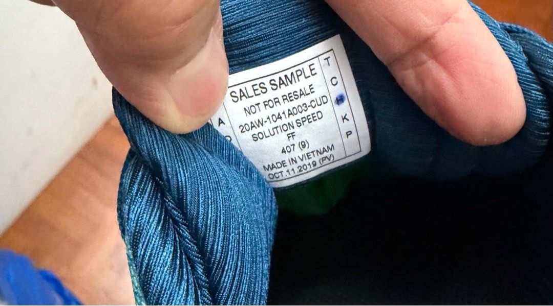 Asics （分類：波鞋）位於 Hong Kong。 由 darcy10 提交（商品編號 1470141413，圖片 5）。簡介： 。