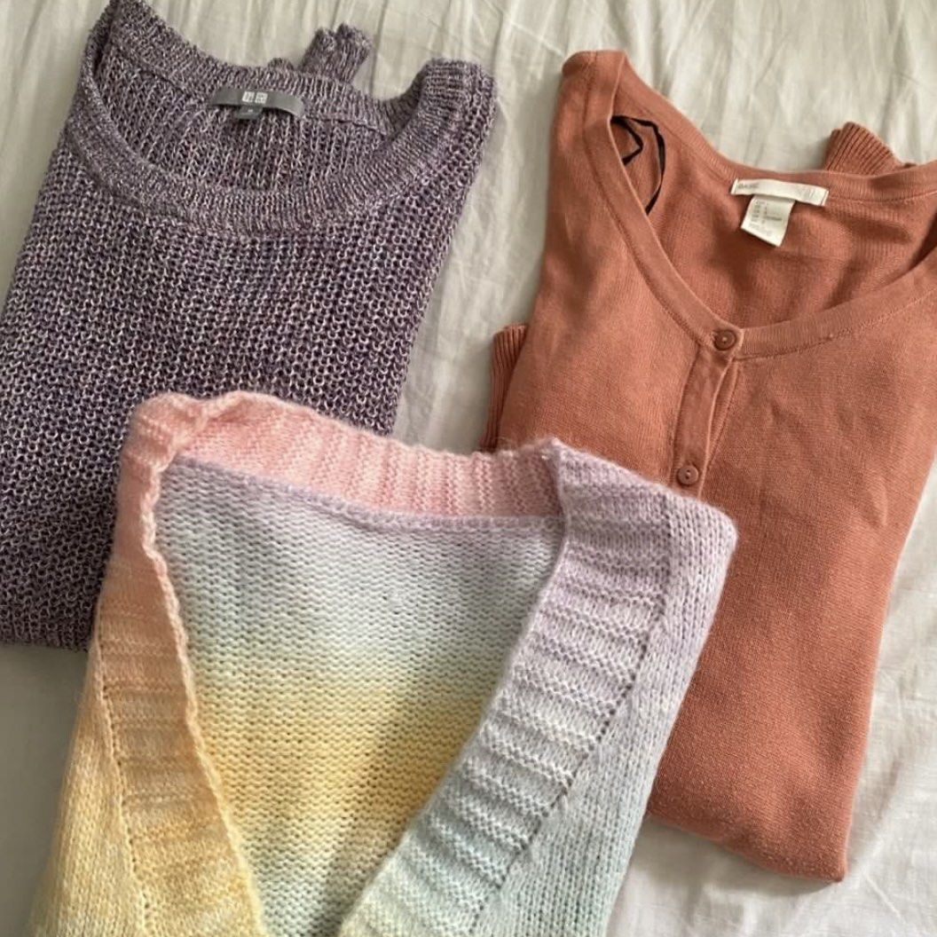 Assorted Uniqlo x H&M Knitted Sweater Cardigan Bundle (Category: Coats, Jackets and Outerwear) located in Binan City. Submitted by myprelovedhaul (Listing ID 1469979722, Image 2). Description: H&M Peach Cardigan - fits medium to xl Uniqlo Purple Sweater - fits medium to xl Rainbow Cardigan Knitted - freesize LAST PRICE POSTED! FOR SURE BUYERS ONLY! .