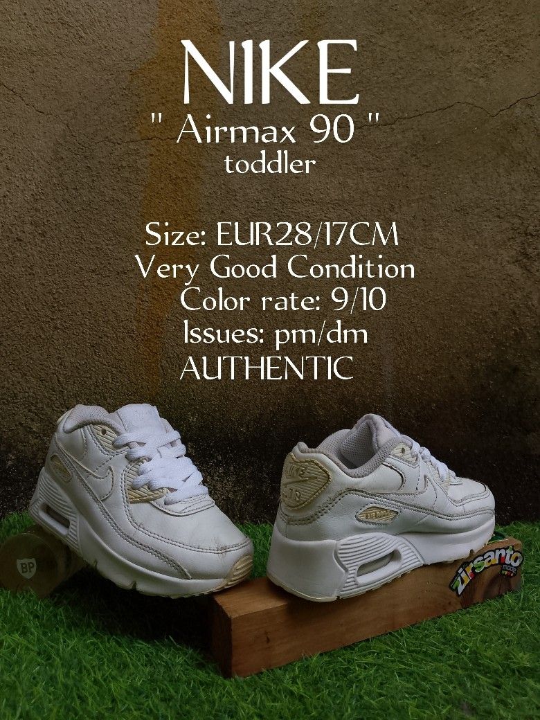 AUTHENTIC! " NIKE (Airmax 90) TODDLER " (Category: Babies & Kids Fashion) located in Manila. Submitted by azaiahnere02 (Listing ID 1470042750, Image 1). Description: details are in first photo ‎pm/dm for other details,issues or transactions ‎negotiable! 👊😁 ‎2nd Account Available Shirts, Jeans, Jackets, Shorts & more garments just click the link in descriptions of the item 💚👇😁❤️ or follow for update stocks. ‎https://www.carousell.ph/u/psychyp