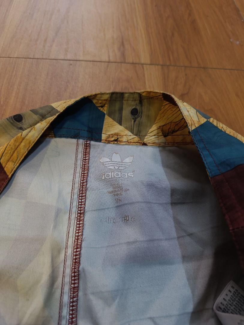 Authentic Adidas Geometric Board Short / Swim Trunk (Category: Shorts) located in Bulacan. Submitted by koritoo (Listing ID 1470012528, Image 2). Description: Authentic Adidas Geometric Board Short / Swim Trunk Good as new no issue Size XL Dimensions: 36 Width 21 Length 10 Hem Color rate: 10/10.