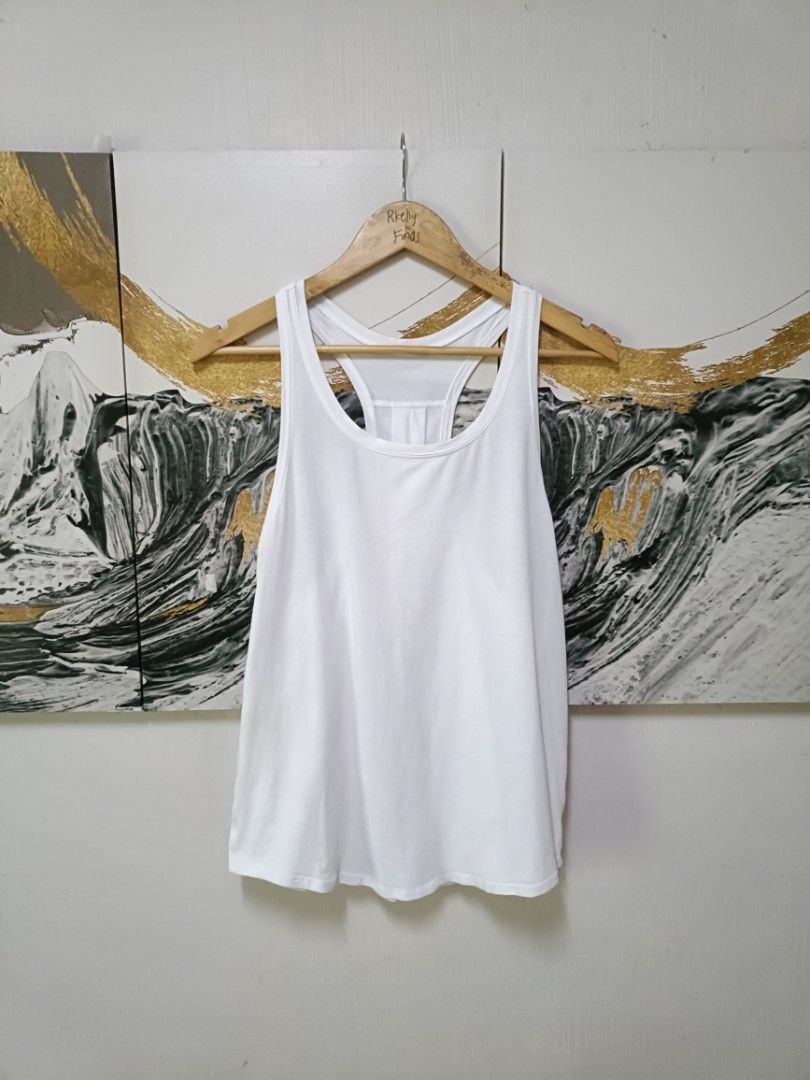 AUTHENTIC Essential Tank Top Pleated | Tank Tops | Lululemon (Category: Activewear) located in Manila. Submitted by bvnnie (Listing ID 1470015423, Image 2). Description: AUTHENTIC Essential Tank Top *Pleated | Tank ñ Lululemonp inches Armpit to Armpit/Widht 18 Lenght/ 29 fittings is Large Excellent Condition, Issue: Message if you have any other question about sizing. We do shipping nation wide I'm also A A open for video call so that you can see