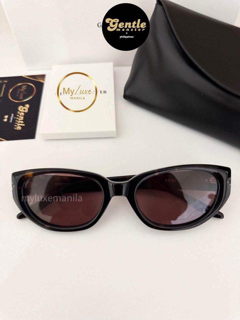 Authentic Gentle Monster - Boni T9 (With Box Set) (Category: Sunglasses & Eyewear) located in Manila. Submitted by myluxe.manila (Listing ID 1469974245, Image 2). Description: Want to cop yours? Order now & Receive it today! Onhand and ready to deliver ✨ ⭐️CELEBRITY TRUSTED SHOP ⭐️ 🤩 LOWEST PRICE IN THE MARKET 🤩 All Brand new and actual photos/videos posted Legit Import from Seoul, South Korea 🇰🇷 We accept cod same day delivery thru grab or l
