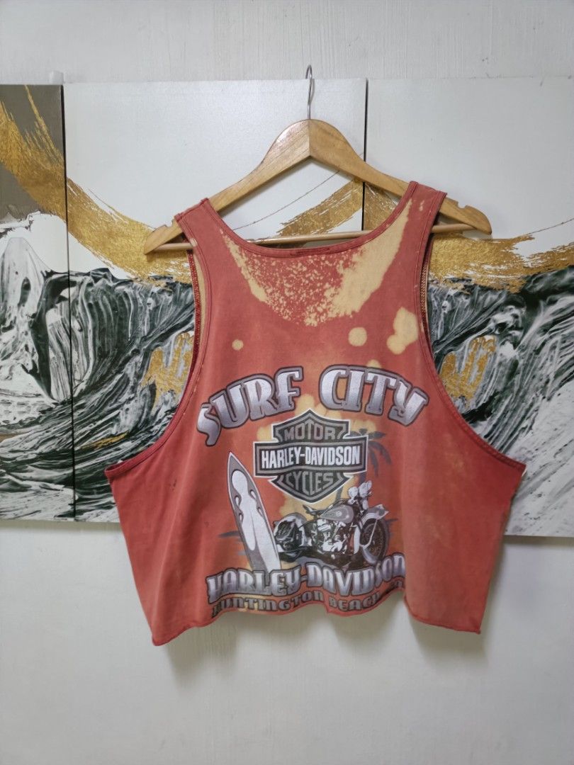 AUTHENTIC Harley-Davidson (Category: Activewear) located in Manila. Submitted by bvnnie (Listing ID 1470019016, Image 3). Description: Harley-Davidson inches Armpit to Armpit/Widht 26.5 Lenght/ 21 back 22 fittings is Large Excellent Condition, Issue: Message if you have any other question about sizing. We do shipping nation wide I'm also A A open for video call so that you can see the item you 're interested to buy. Courier, DHL, JNT, LBC Mode of