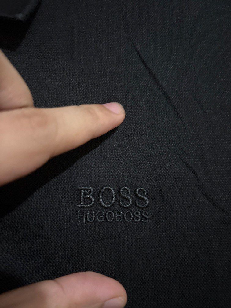 Authentic Hugo Boss (Category: Tshirts & Polo Shirts ) located in Muntinlupa City. Submitted by owrayttttt (Listing ID 1470129238, Image 3). Description: - Authentic Hugo Boss Polo shirt - Dimes is 22x28 - Complete tags - Needs to be washed, matagal hindi nagamit. - Free shipping via j&t.