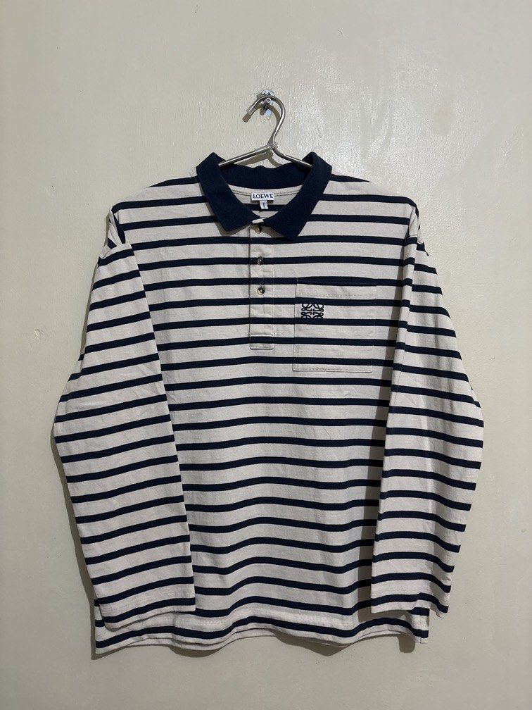Authentic Loewe Anagram Polo Longsleeves (Category: Tshirts & Polo Shirts ) located in Muntinlupa City. Submitted by owrayttttt (Listing ID 1470123535, Image 1). Description: - Authentic Loewe Anagram Polo Longsleeves - Medium size 21x26 - No issue - Complete tags - Free shipping via j&t.
