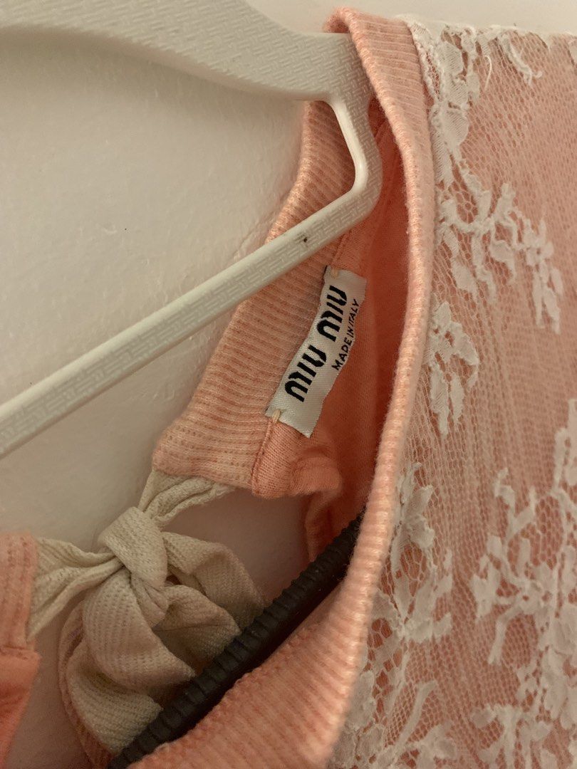 Authentic Miu Miu Floral Lace Overlay (Category: Activewear) located in Manila. Submitted by vntgjam (Listing ID 1470092674, Image 2). Description: Miu Miu 2010s Floral Lace Overlay T-Shirt.