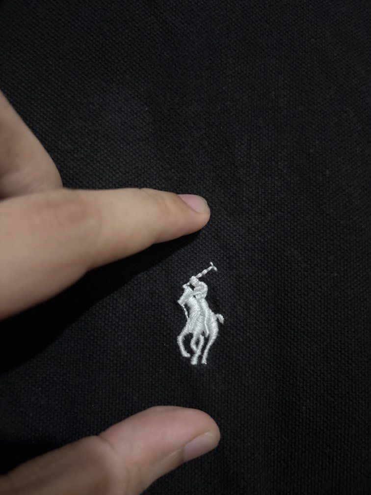 Authentic Polo RL (Category: Tshirts & Polo Shirts ) located in Muntinlupa City. Submitted by owrayttttt (Listing ID 1470130297, Image 3). Description: - Authentic Polo Ralph Lauren - Medium on tag - Dimes is 21x27.5 - Complete tags - Free shipping via j&t.