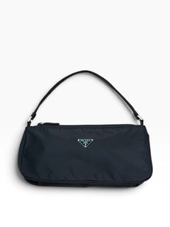 (Category: ) located in . Submitted by sofea_store (Listing ID 1470046253, Image 1). Description: .