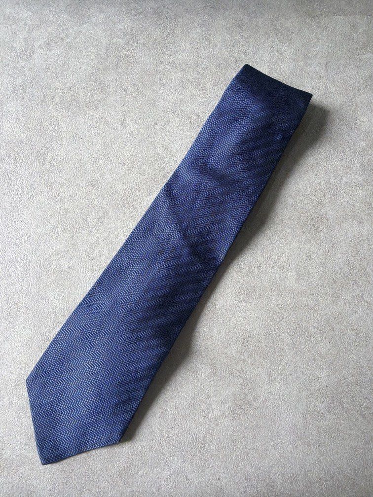 Avail 5 Necktie (Category: Ties) located in Pasig City. Submitted by chamoisee (Listing ID 1469964580, Image 1). Description: Avail 5 Necktie.