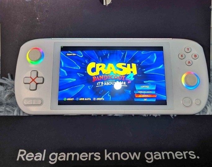 Ayaneo Air 512GB 5.5" OLED screen (Category: Nintendo) located in Quezon City. Submitted by curatedbygel (Listing ID 1470068176, Image 3). Description: honest flaw: minor crack at the bottom (see photo) otherwise working fine one of the smaller options for steam.