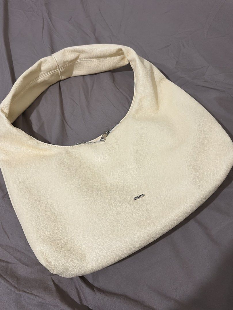 AZTRID HOBO IN MEDIUM - BUTTER (Category: Shoulder Bags) located in Manila. Submitted by vxnclo (Listing ID 1470095220, Image 1). Description: used once good as new! .