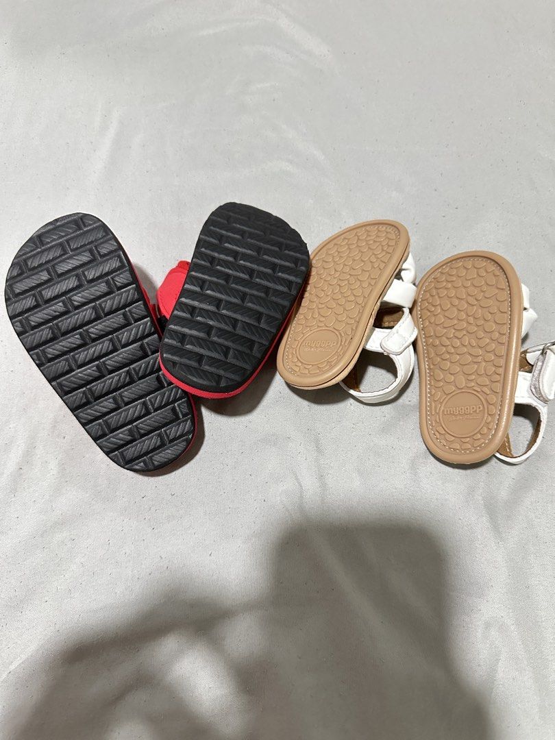 Baby Sandals Bundle Red and White Size 2 (Category: Babies & Kids Fashion) located in Calamba. Submitted by berngundy (Listing ID 1470041098, Image 2). Description: Red brand new White used once during pictorial.