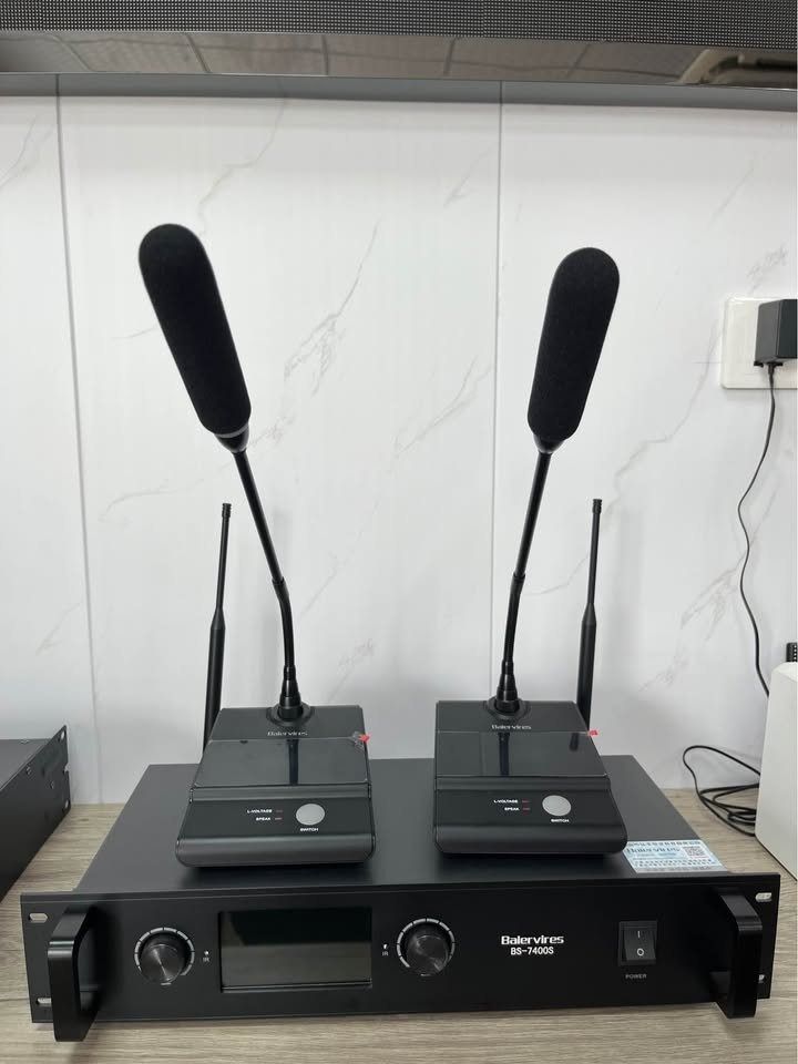 Baiervires BS-7400S Wireless Conference Microphone System (Category: Microphones) located in Paranaque City. Submitted by digitalconcept.corp (Listing ID 1469969410, Image 1). Description: - Model: Baiervires BS-7400S System - Includes: Base receiver unit and 2 desktop gooseneck microphones with antennas - Main Unit Features: Power switch, individual volume dials, and clear display screen - Mic Features: Dedicated talk buttons and status indicato