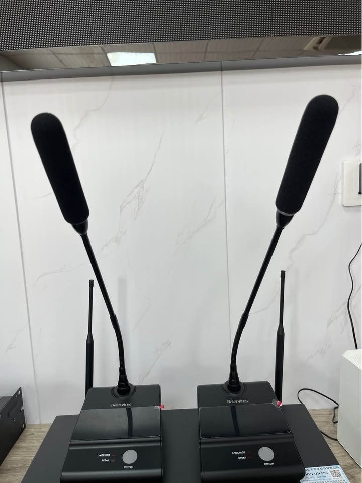 Baiervires BS-7400S Wireless Conference Microphone System (Category: Microphones) located in Paranaque City. Submitted by digitalconcept.corp (Listing ID 1469969410, Image 3). Description: - Model: Baiervires BS-7400S System - Includes: Base receiver unit and 2 desktop gooseneck microphones with antennas - Main Unit Features: Power switch, individual volume dials, and clear display screen - Mic Features: Dedicated talk buttons and status indicato