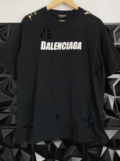 (Category: ) located in . Submitted by balenciaga_apparel01 (Listing ID 1470121293, Image 1). Description: .