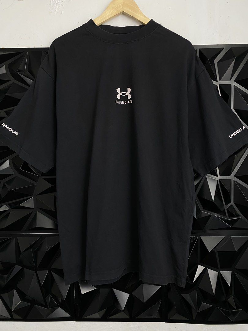 BALEN X UNDER ARMOUR SHIRT CRACK DESIGN (Category: Coats, Jackets and Outerwear) located in Bulacan. Submitted by balenciaga_apparel01 (Listing ID 1470122727, Image 1). Description: BALEN X UNDER ARMOUR SHIRT CRACK DESIGN - 24 WIDTH X 30 LENGTH - EXCELLENT CONDITION - COMPLETE TAGS - COLOR RATE: 9/10 - NO ISSUE - FREE SHIPPING NATIONWIDE - LOC BULACAN .