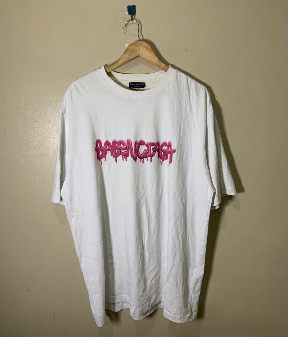 Balenciaga Slime logo / Graffiti Drip (Category: Tshirts & Polo Shirts ) located in Molave. Submitted by mysticbird_38213e (Listing ID 1469990362, Image 2). Description: Heavy Cotton Washable dirt AS new pa .