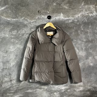 (Category: ) located in . Submitted by winterjacket.ph (Listing ID 1470009697, Image 1). Description: .