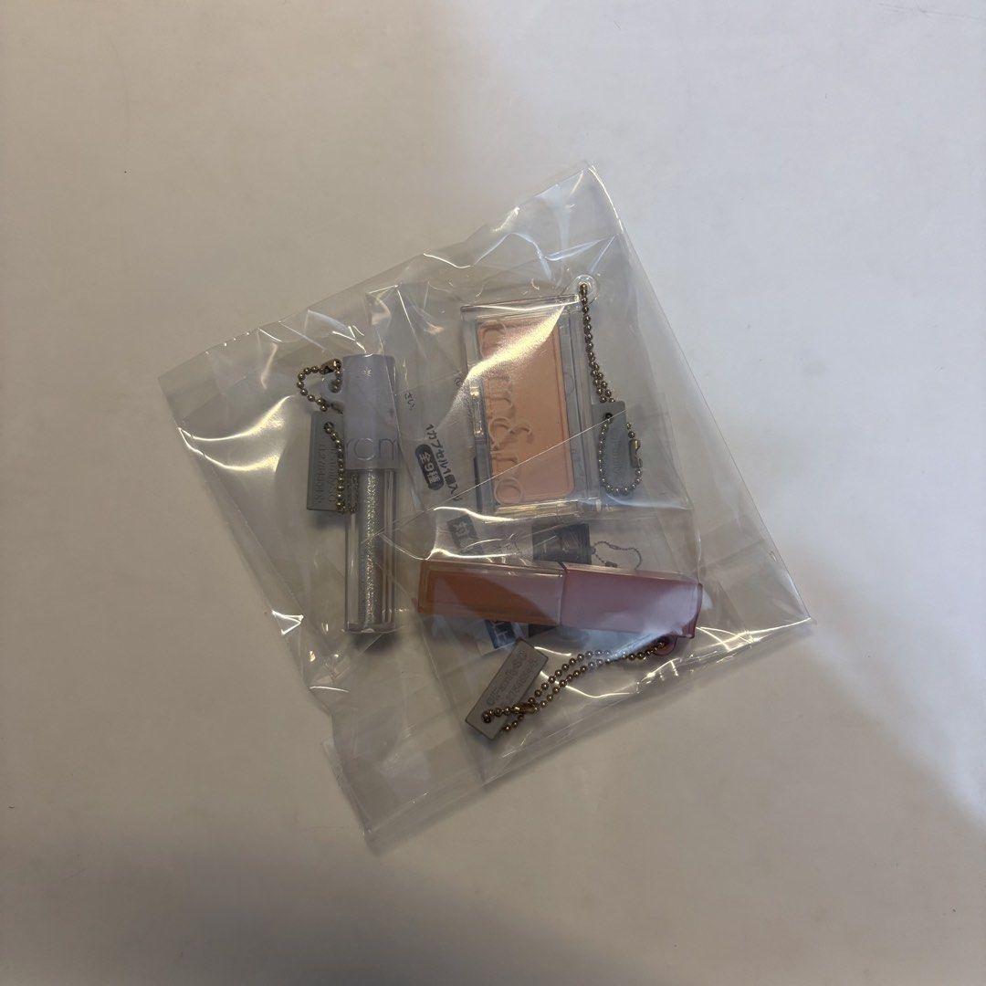 Bandai Romand Make Up Miniature Set (Category: Interactive Toys) located in Manila. Submitted by buttern0t (Listing ID 1470077948, Image 1). Description: 💌 for proof of transactions & safekeeping of items , dm us on IG @dara.aniks / @puffyberries ✮⋆˙.