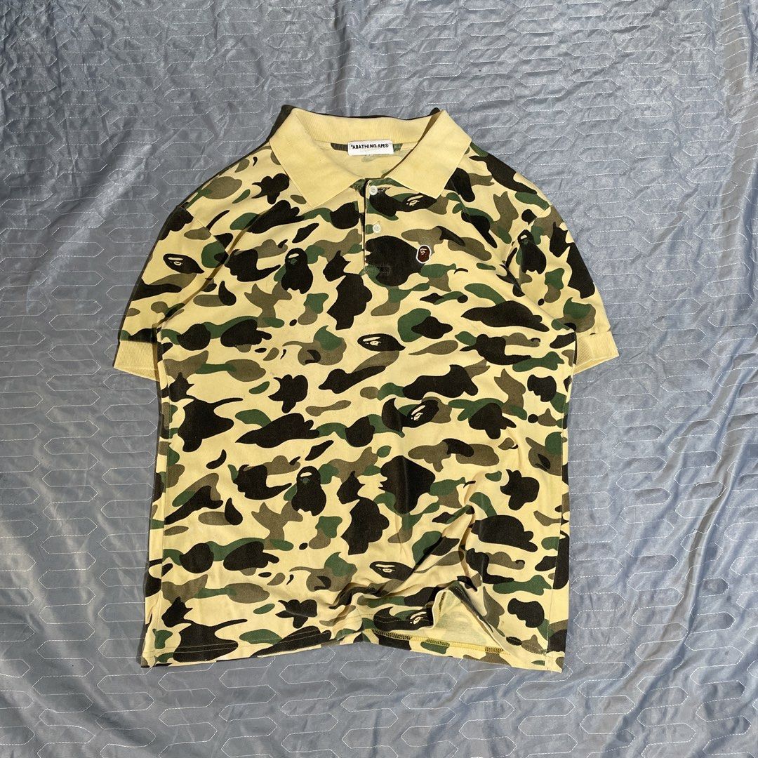 BAPE (Off) (Category: Tshirts & Polo Shirts ) located in Tubao. Submitted by dannvictor0119 (Listing ID 1470138462, Image 1). Description: Medium best fit Color rate 8/10 Need wash .