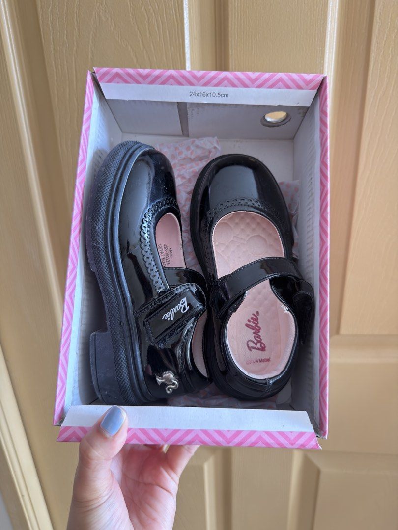 BARBIE BLACK SHOES (Category: Announcements) located in Paranaque City. Submitted by kristin_llena (Listing ID 1470034898, Image 1). Description: Prelove ni LO❤️ 18cm ₱350.