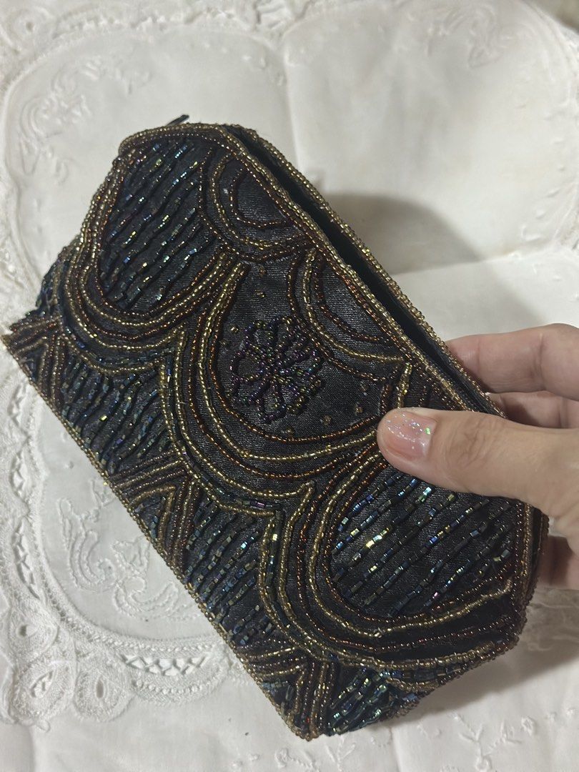 Beaded Pouch (Category: Purses & Pouches) located in Davao. Submitted by favoritepreloved (Listing ID 1470129970, Image 2). Description: .