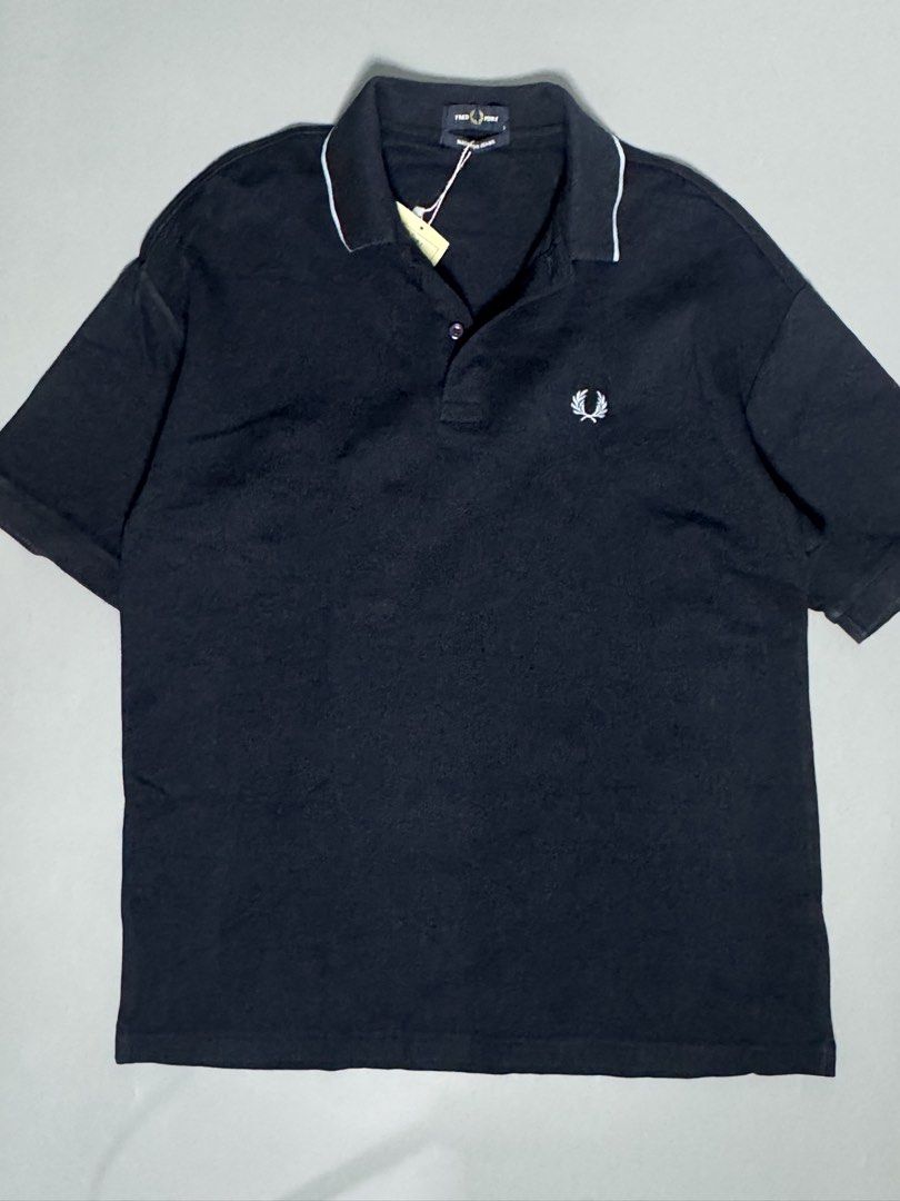 Beams collab Fred Perry (Category: Tshirts & Polo Shirts ) located in Las Pinas. Submitted by weryouat (Listing ID 1470015355, Image 1). Description: Fredy Perry X Beams 🚨🚨🚨 Navy Blue Tailored fit by Beams Boxy fit Small on tag Excellent Condition 23"wdith 26"length 2,500 only MOP BPI/GCASH SHIP VIA J&T/Lalamove PAYMENTS FIRST POLICY LAS PINAS📍.