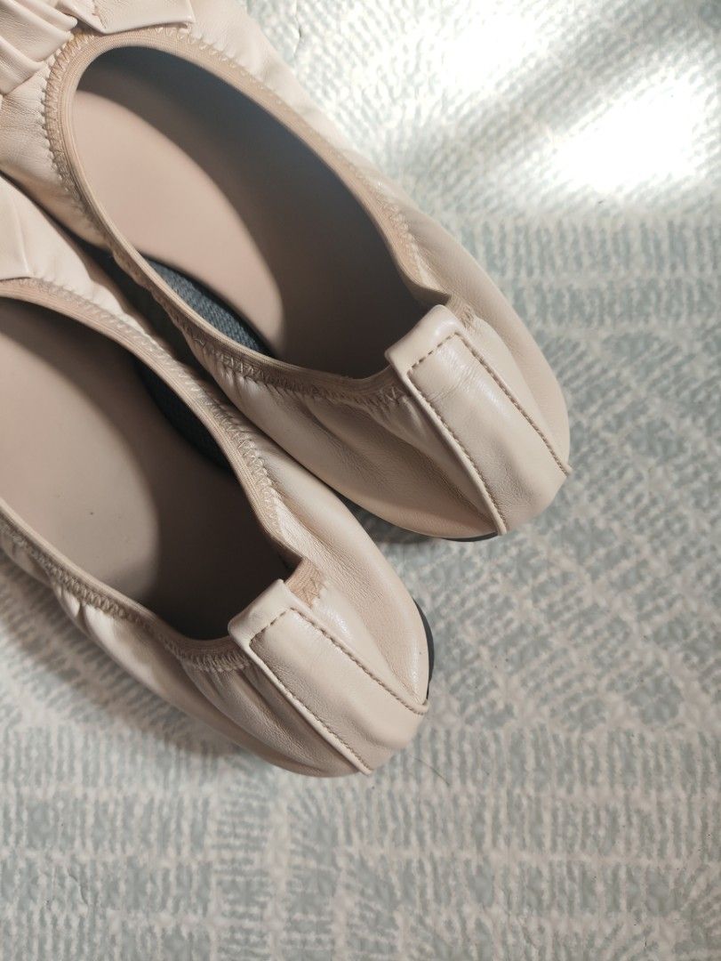 Beige Doll Shoes (Category: Babies & Kids Fashion) located in Taguig. Submitted by cleanupmomma (Listing ID 1470039427, Image 2). Description: Please take time to read ❤️ EUC Marikina Flats Super lightweight ☺️ once used lang best fit 20 cm insole wyiwyg.