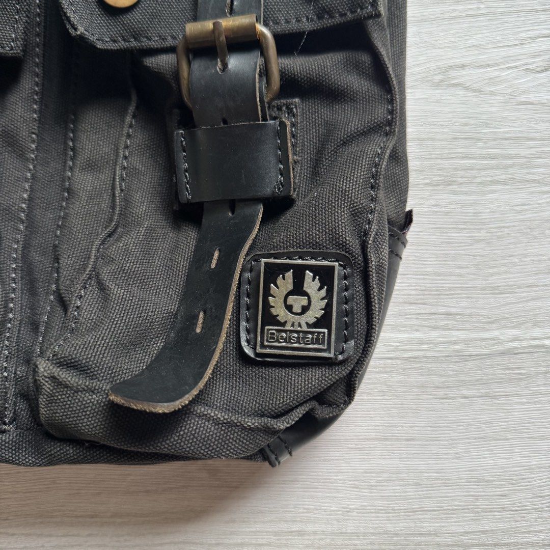 Bellstaff Medium Canvas Messenger Bag (Category: Sling Bags) located in Zamboanga. Submitted by rustic.rev (Listing ID 1470073395, Image 2). Description: Bellstaff Medium Canvas Messenger Bag Good rugged condition, signs of use. Actual Measurements: Width: 11” Length: 13” Depth: 2.5” .