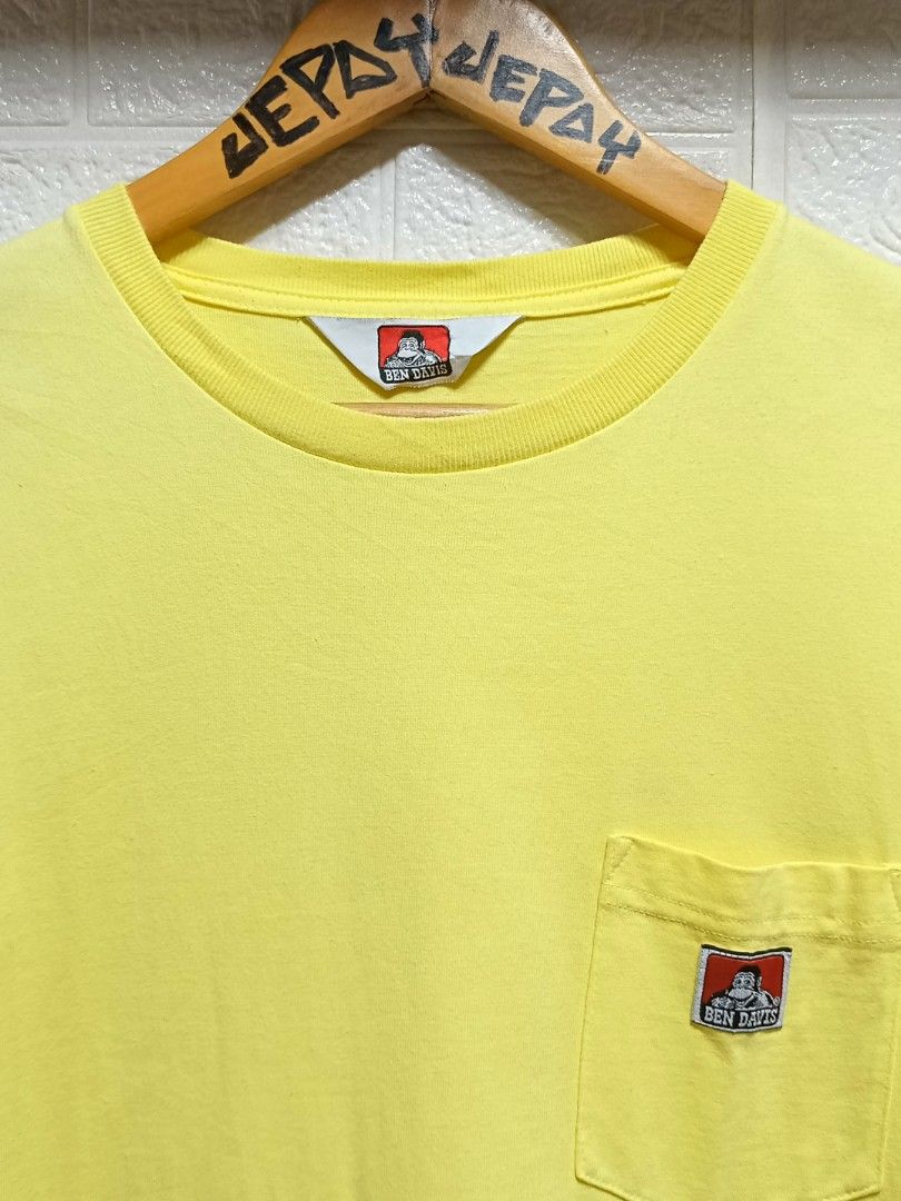 Ben Davis (Category: Tshirts & Polo Shirts ) located in Danao, Cebu. Submitted by 6000thrifts.ph (Listing ID 1469972400, Image 2). Description: Ben Davis Pocket Tee 💥 Size Meduim 28/20 Good Condition Color Rate 9/10 Needwash/No issue Pm sure buyer 📥.