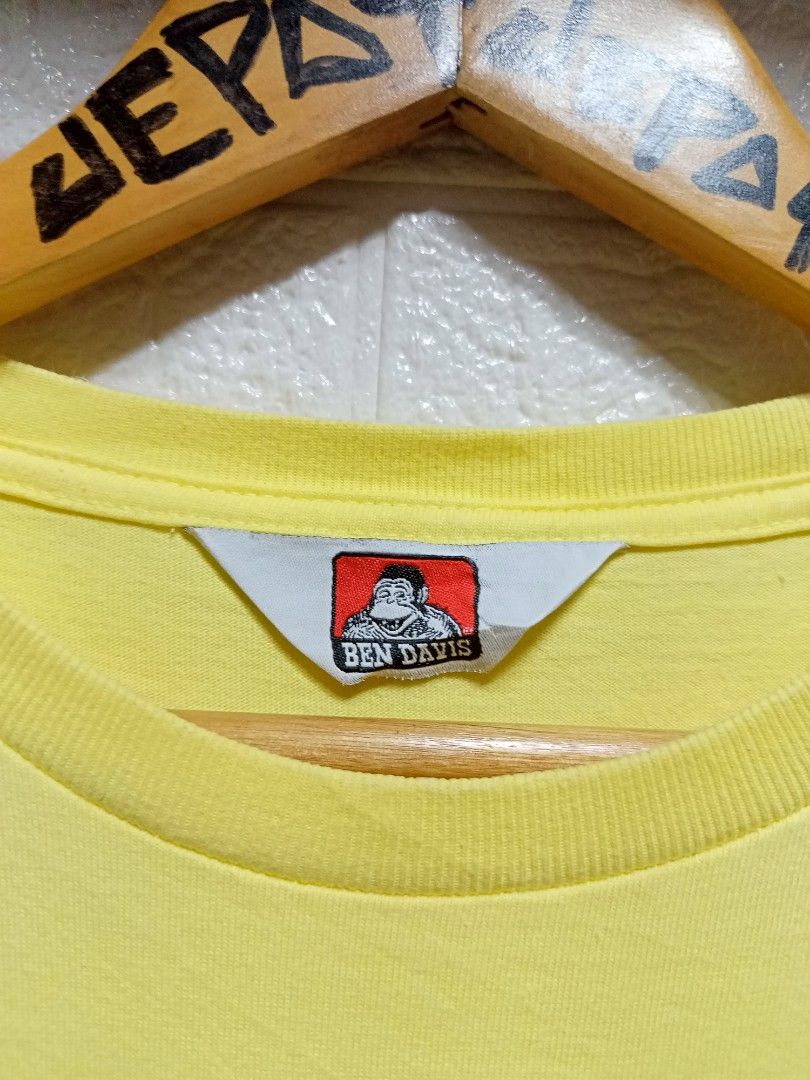 Ben Davis (Category: Tshirts & Polo Shirts ) located in Danao, Cebu. Submitted by 6000thrifts.ph (Listing ID 1469972400, Image 3). Description: Ben Davis Pocket Tee 💥 Size Meduim 28/20 Good Condition Color Rate 9/10 Needwash/No issue Pm sure buyer 📥.