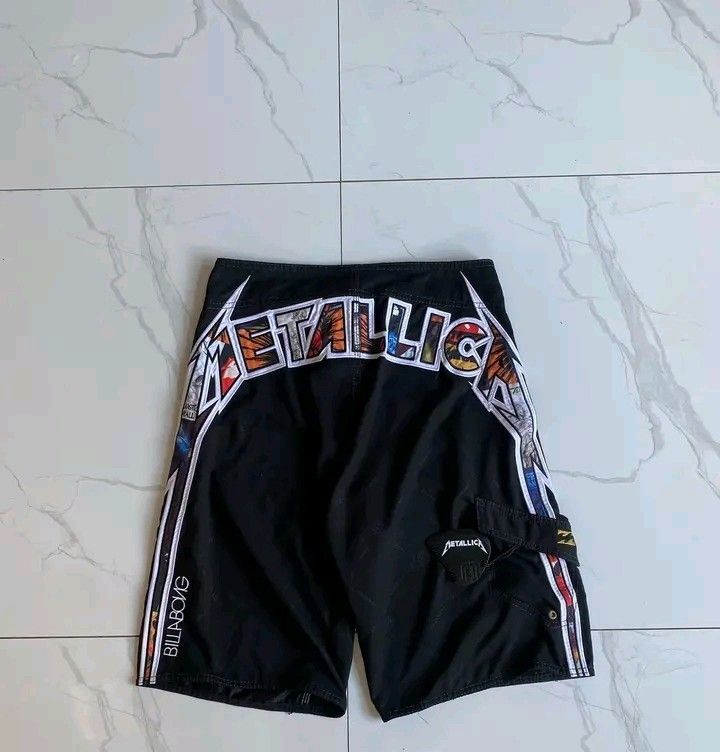 Billabong X Metallica (Category: Swim Trunks & Board Shorts) located in Manila. Submitted by hannah.thrift (Listing ID 1469960823, Image 1). Description: pay first via jnt only.