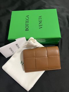 （分類：）位於 。 由 jessylam213 提交（商品編號 1469973453，圖片 1）。簡介： 。