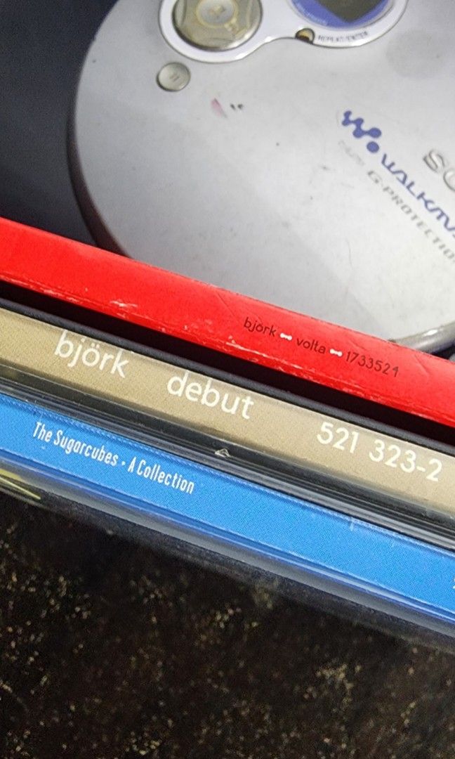 Bjork Set (Category: CDs & DVDs) located in Paranaque City. Submitted by storagemnl (Listing ID 1470009171, Image 3). Description: Bjork Set PHP 1950+SF #StorageMNL.