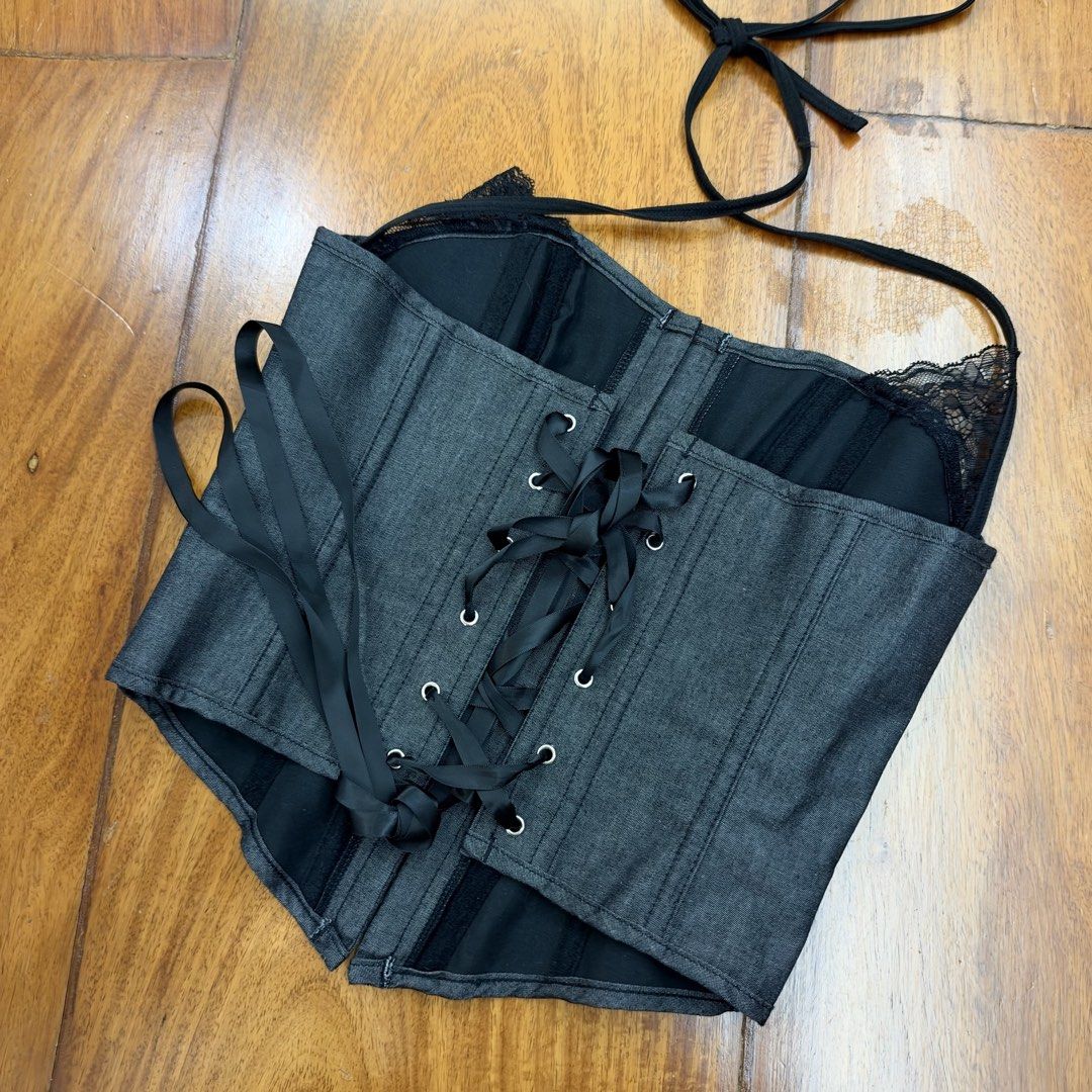BKK CORSET (Category: Sleeveless) located in Muntinlupa City. Submitted by curationbymich (Listing ID 1470132952, Image 2). Description: .