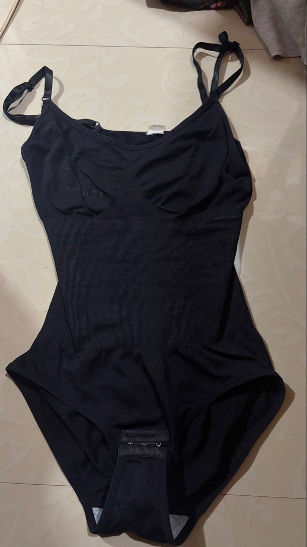 black bodysuit (Category: Undergarments & Loungewear) located in Baguio. Submitted by iyychen (Listing ID 1470056931, Image 1). Description: afaik from hottie diary siy.