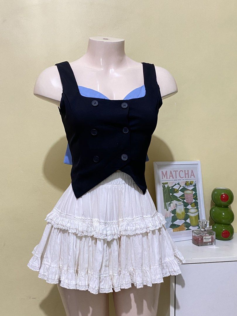 BLACK BUTTONDOWN TOP WITH BLUE BOW (Category: Others Tops) located in Dasmarinas. Submitted by hannah.oakph (Listing ID 1469954616, Image 2). Description: fits small to medium.
