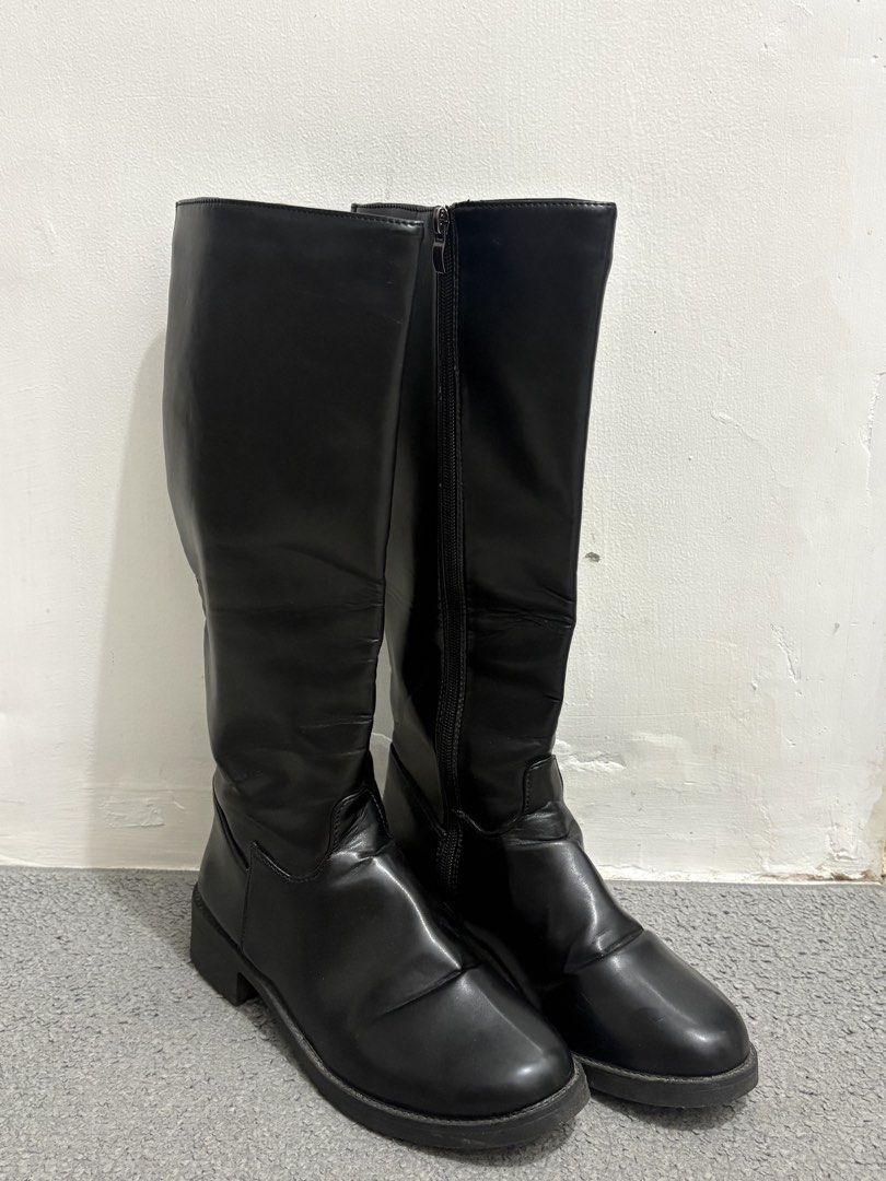 Black Long Boots Knee High With Zips - SHEIN (Category: Boots) located in Pasig City. Submitted by _jinwifeu_ (Listing ID 1470051044, Image 1). Description: - Comfort: Low heel, round toe perfect for 20,000 steps ++ - Condition: Worn a few times with minimal crease marks near the ankles - Easy to pull on and style with any outfit.