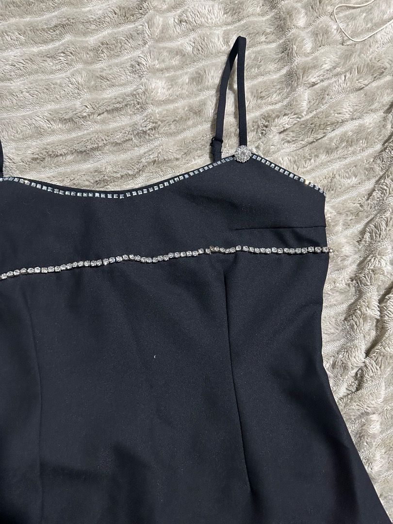 Black Rhinestone Trim Spaghetti Strap Mini Dress (Category: Dresses) located in Bacoor. Submitted by ManekiNeko34 (Listing ID 1469973650, Image 2). Description: Perfect for parties and nights out Has 1 stone missing see last photo Bought for 600 pesos - Never been used (rfs: do not fit my bust anymore) .
