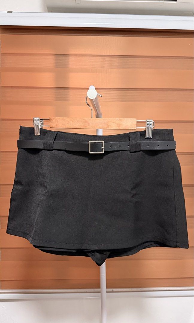 BLACK Skort with Belt — Size: XL (Category: Skirts) located in Marilao. Submitted by deserve101 (Listing ID 1469957204, Image 1). Description: • used 2 times only • high quality skort.