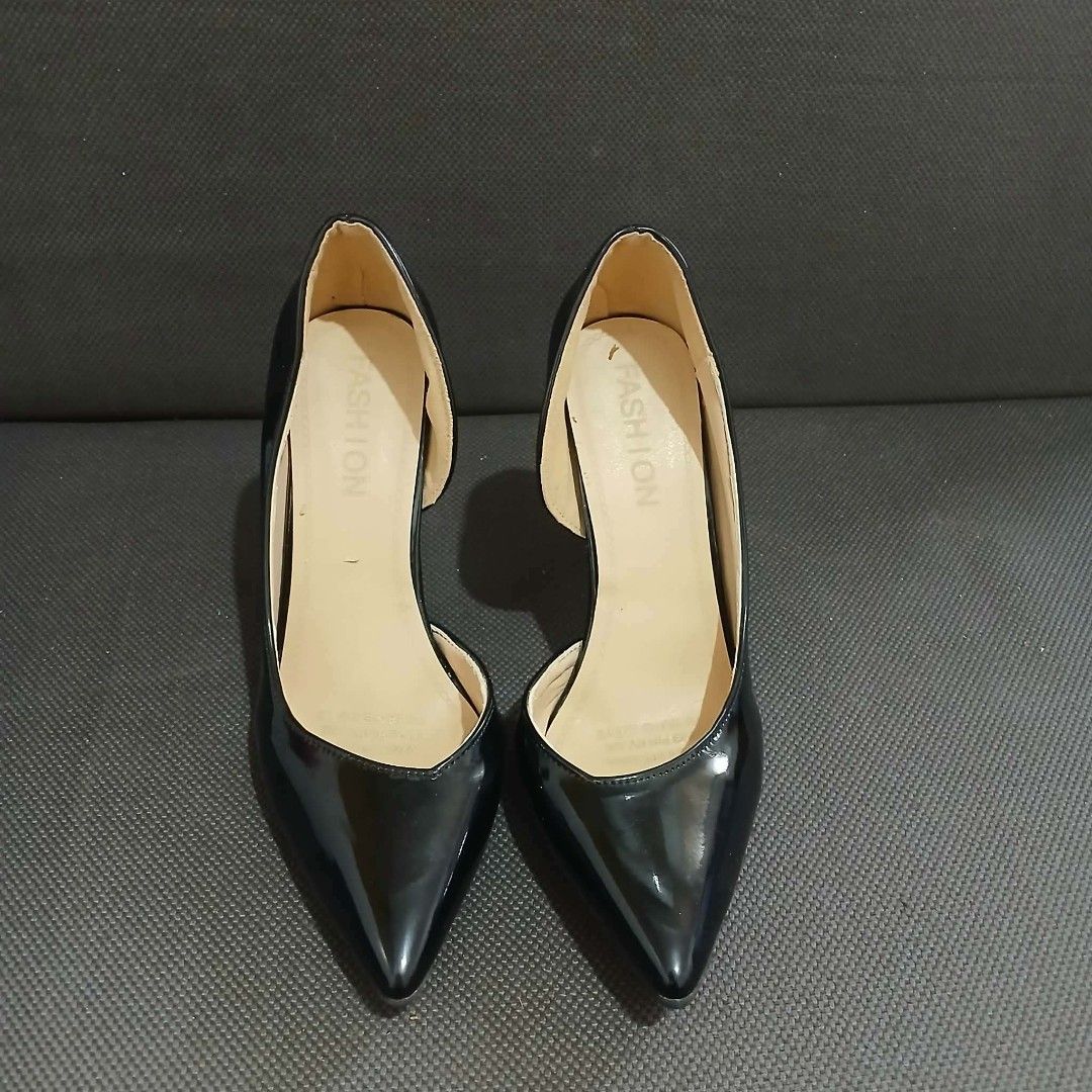 Black Stiletto High Heels (Category: Heels) located in Manila. Submitted by passionmadepossible26 (Listing ID 1469967727, Image 3). Description: Good as new RFS: Wrong size choice.