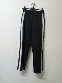 (Category: ) located in . Submitted by gobokpenuh (Listing ID 1470052424, Image 1). Description: .