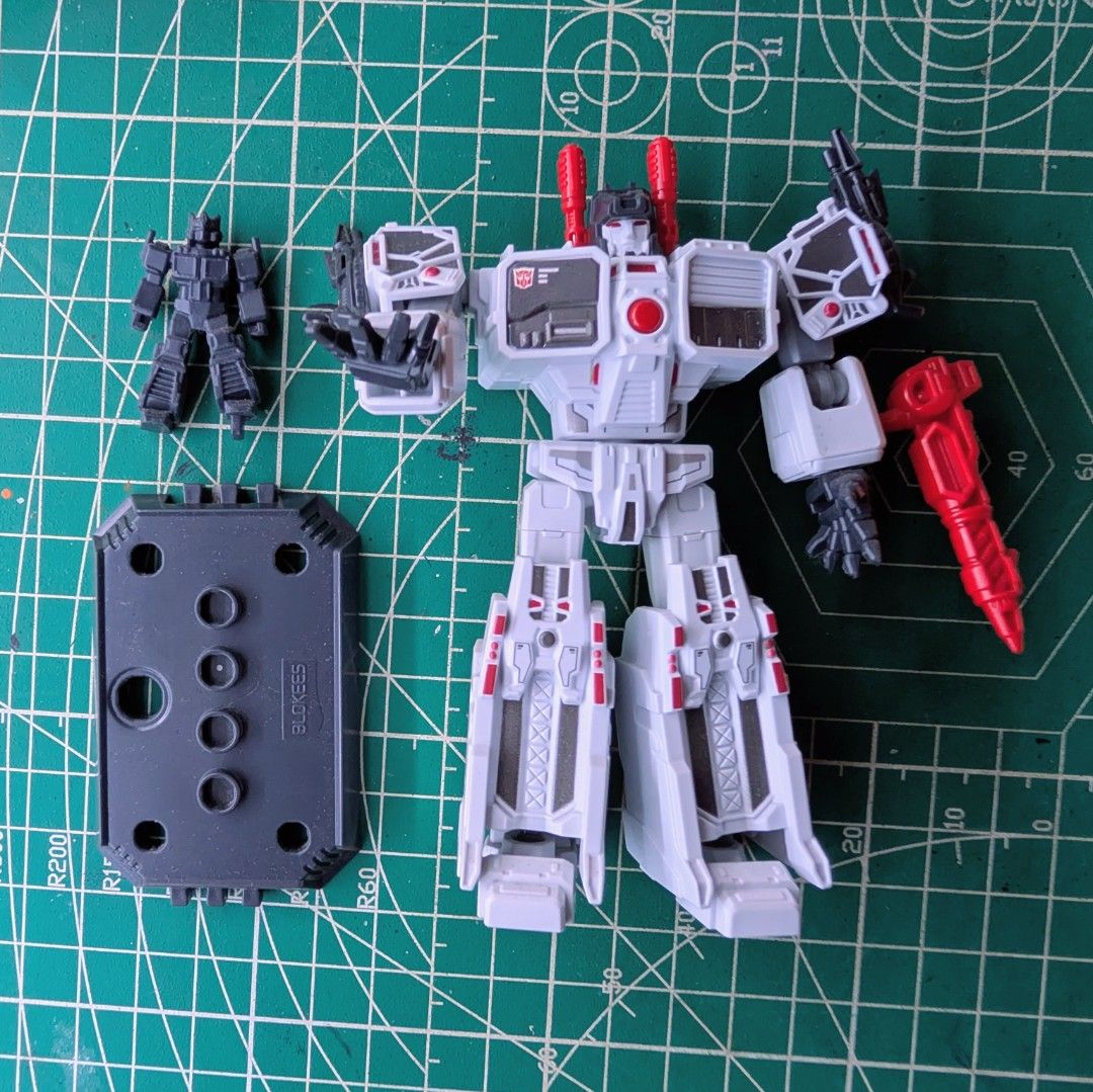 Blokees Galaxy Version Metroplex (Category: Designer & Blind Box Toys) located in Manila. Submitted by echollect (Listing ID 1470063302, Image 1). Description: ​Selling as-is — exact figure shown in the pictures. ​Shipping cost to be shouldered by the buyer (Lalamove or LBC with COP option). ​Bundle Deal: Willing to give a discount if you purchase multiple items from my listings! ​Send a direct message if interested or if you have any questions! 