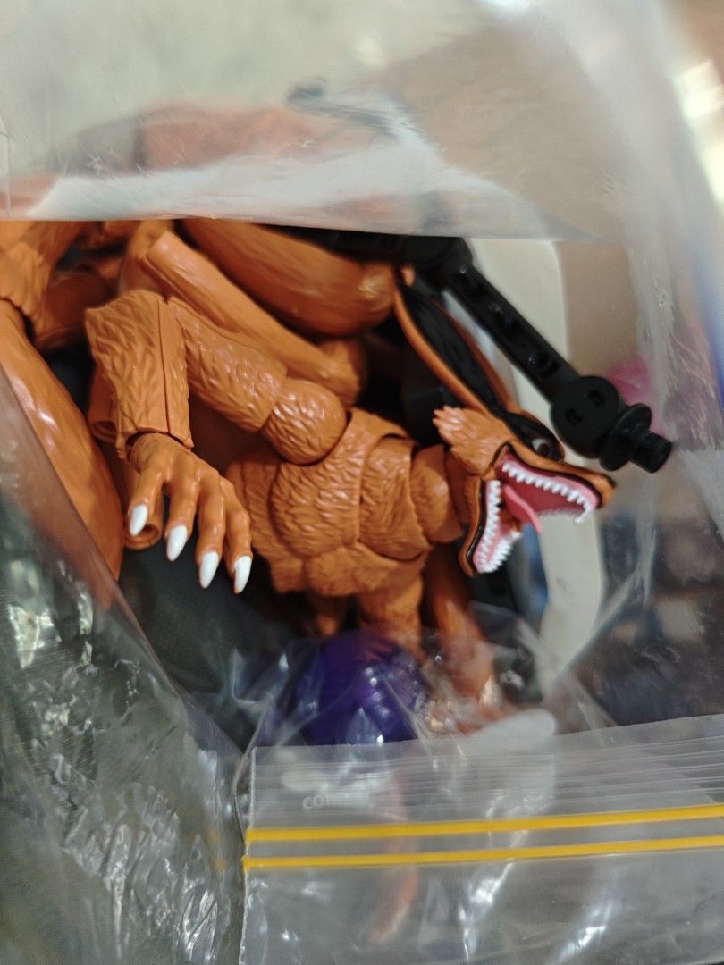 Blokees Legend Edition Naruto and Kurama (Category: Action & Battle Toys) located in Caloocan City. Submitted by Web.t (Listing ID 1469969561, Image 3). Description: Good condition Already build Check photos sa ibang details Quezon City Location PM.